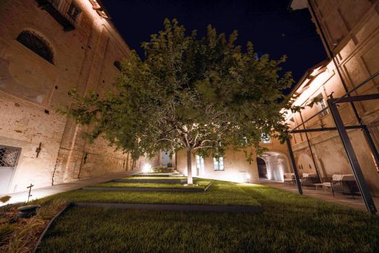 Borgo Monchiero Heritage