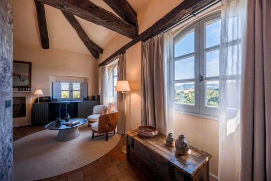 Borgo Monchiero Heritage