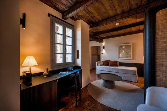 Borgo Monchiero Heritage