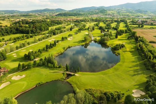 Le Pavoniere Golf & Country Club