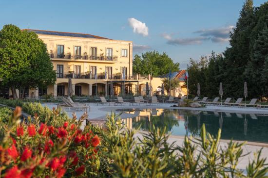 Picciolo Etna Golf Resort & Spa, Curio Collection by Hilton