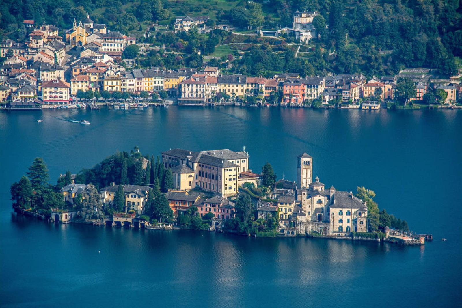 Isola di San Giulio, Lago d'Orta