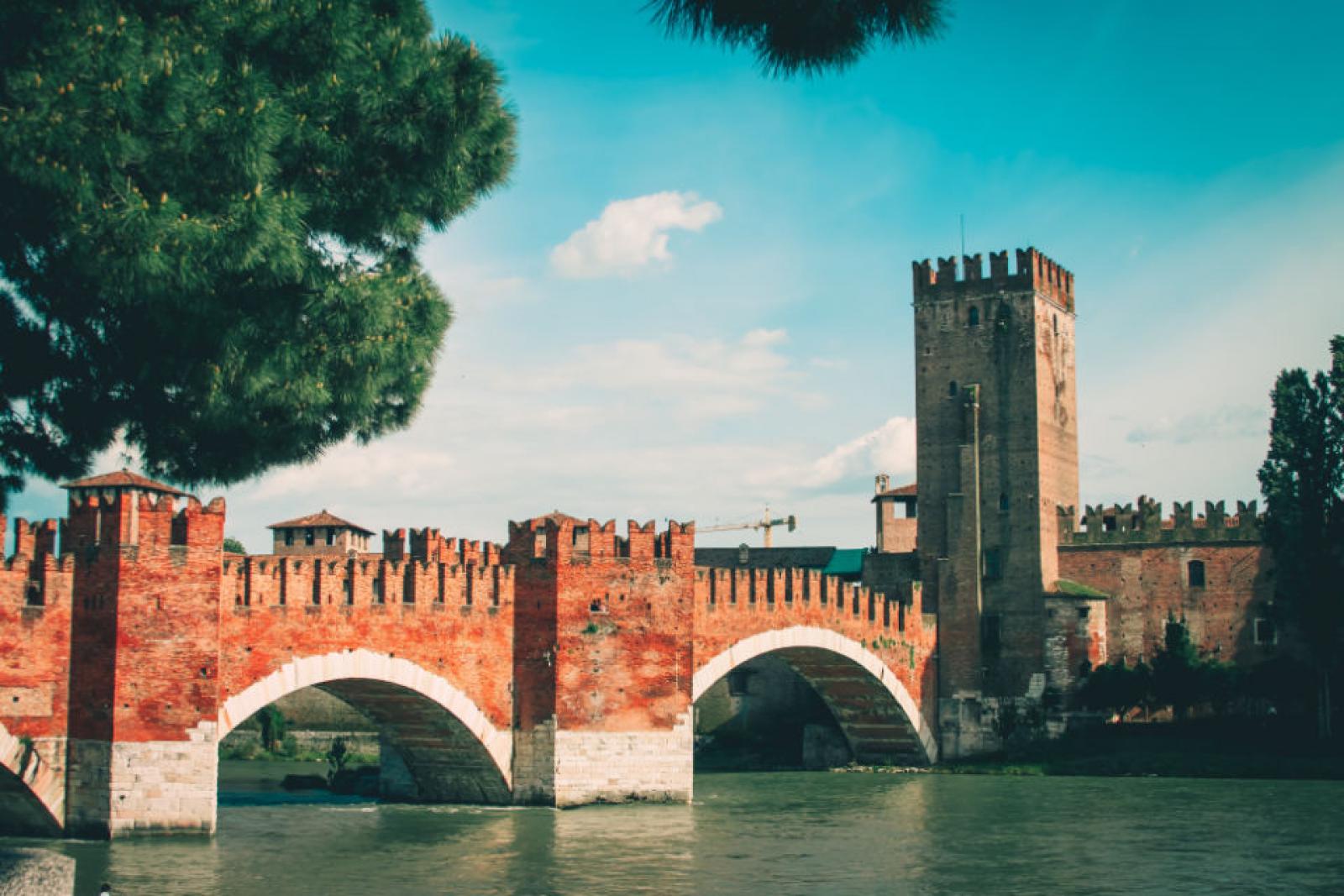 Ponte Scaligero, Verona